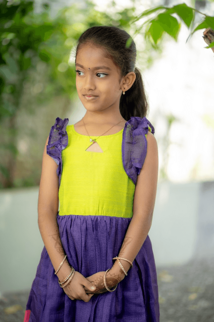 MiniBee outfit model